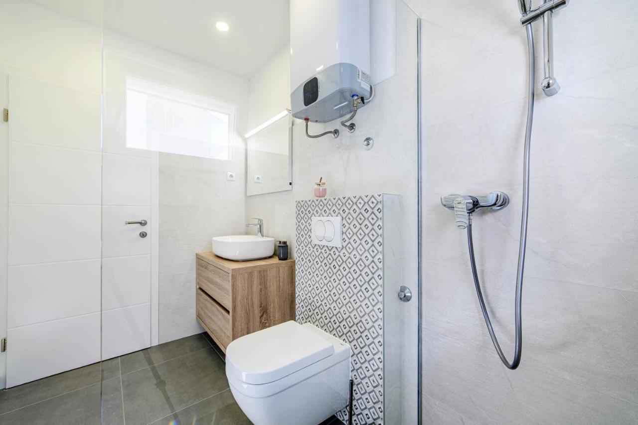 Apartment Seaside Žaborić Exteriér fotografie
